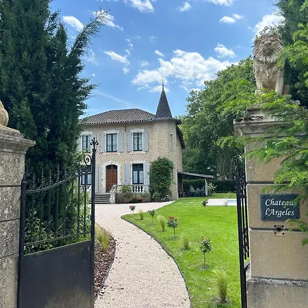 Chateau L'argeles 펜션 Salies-du-Salat